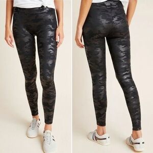 SPANX‎ Faux Leather Camo Leggings Small black 20185R high rise waist shaping
